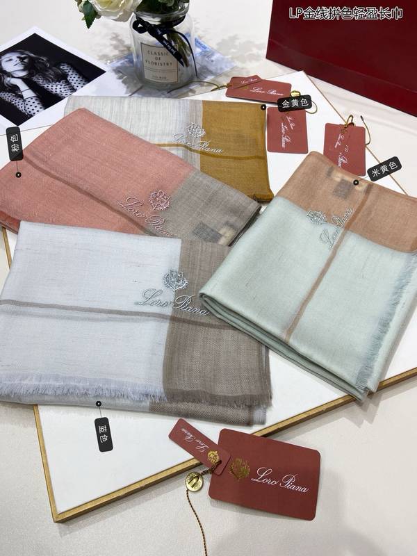 Loro Piana Scarf LPC00045 Loro Piana Scarf LPC00045